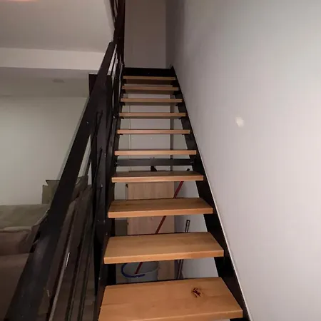 3 Pieces *